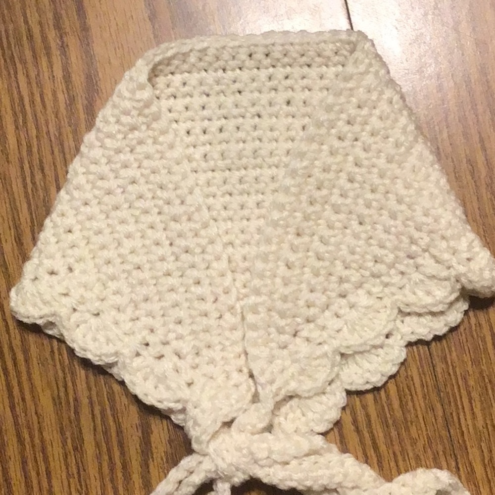 Cocoa’s Bonnets - Picture 3 of 7